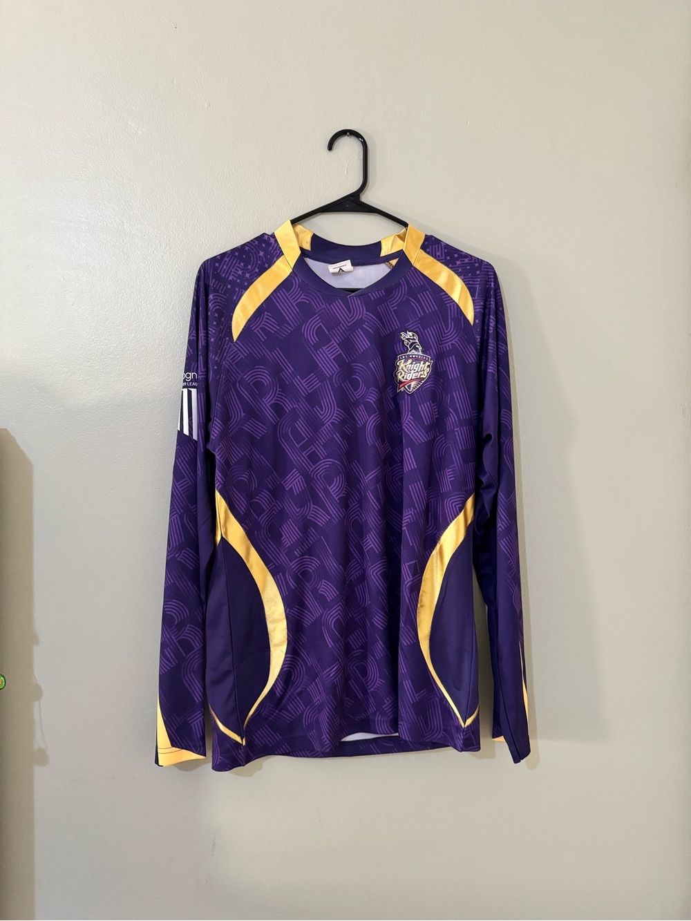 Men's Purple Long-Sleeve Athletic Jersey with Yellow Accents